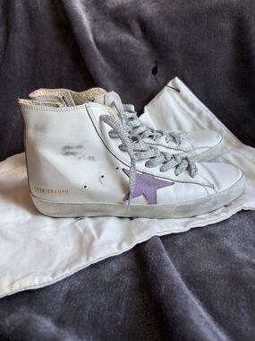 GOLDEN GOOSE FRANCY White High-Top Sneakers with Lavender Star